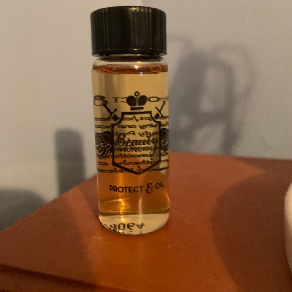 Beauty protect and oil